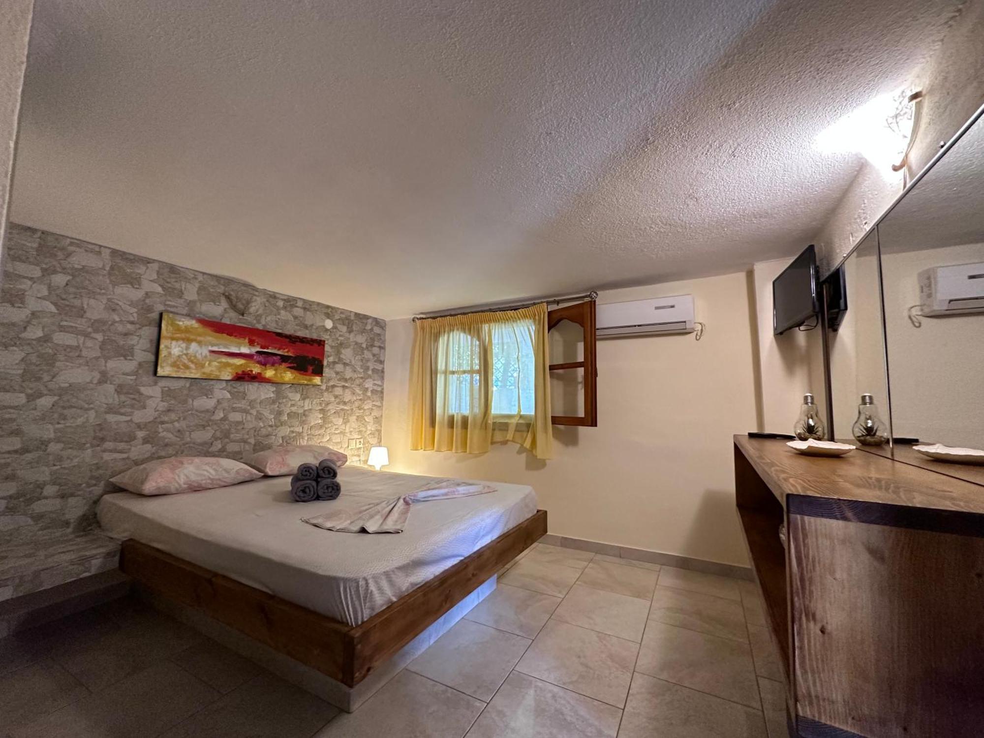 The Flower Apartments Τορώνη Εξωτερικό φωτογραφία